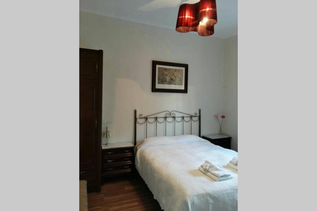 Apartamento Al-Zhara, Junto Puente Romano Apartment Kordoba Bagian luar foto