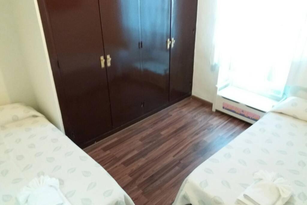 Apartamento Al-Zhara, Junto Puente Romano Apartment Kordoba Bagian luar foto